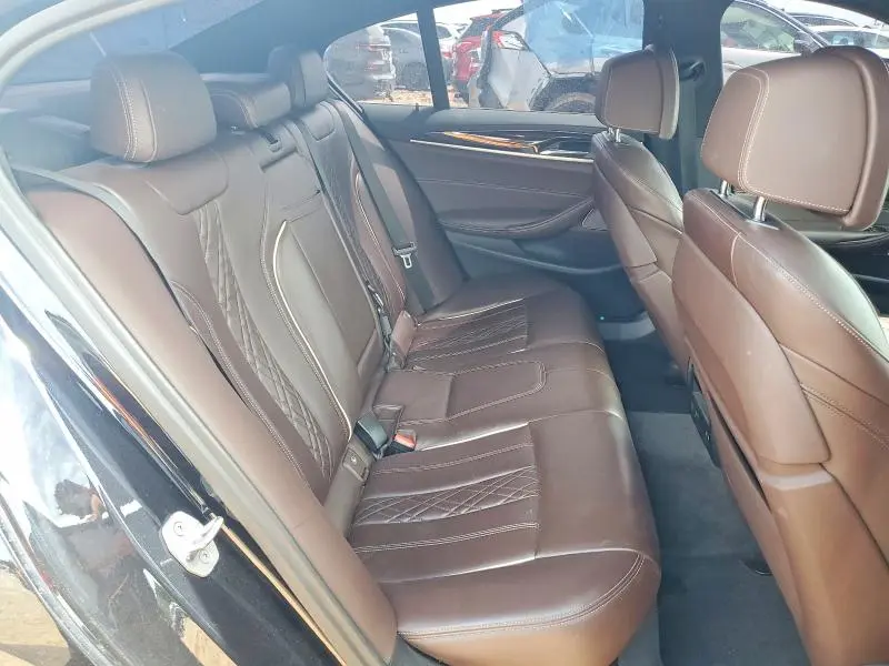 2021 BMW M550XI   