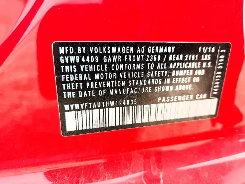 2017 VOLKSWAGEN GOLF R   