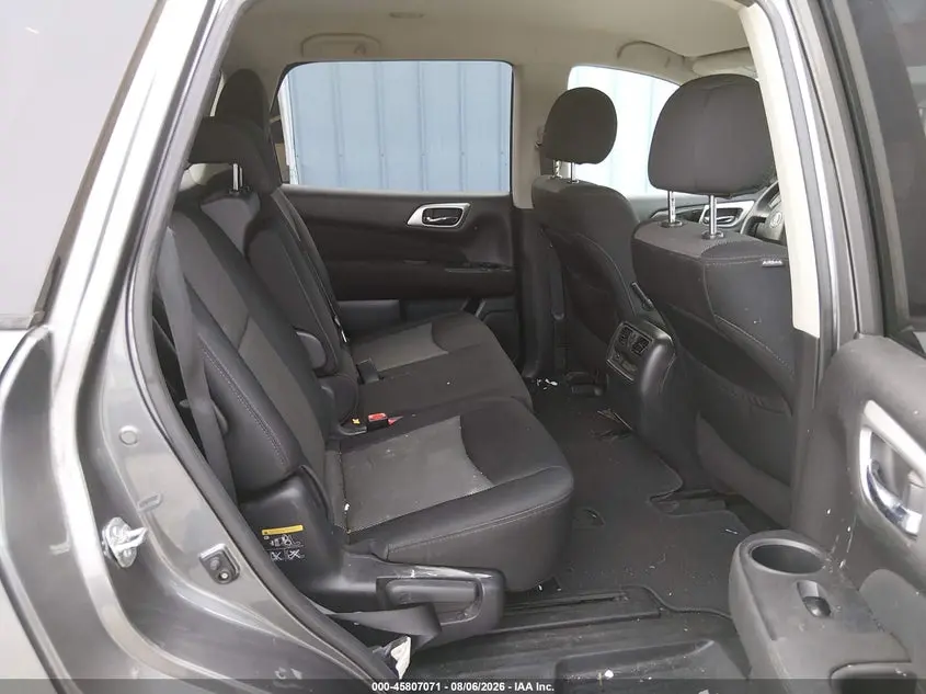 2017 NISSAN PATHFINDER S
