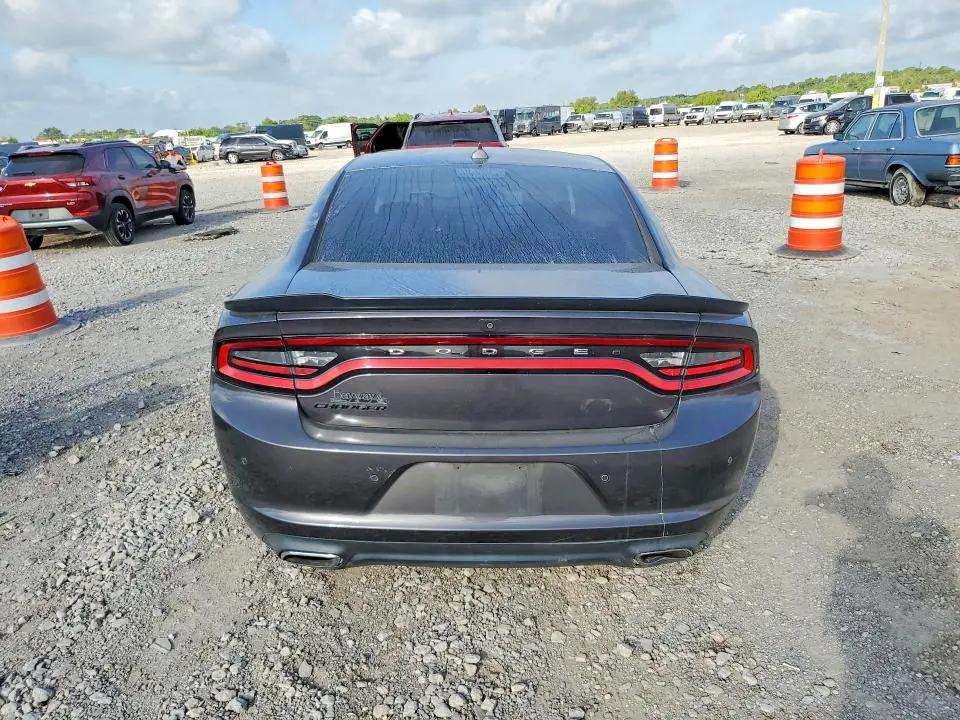 2017 DODGE CHARGER SXT  