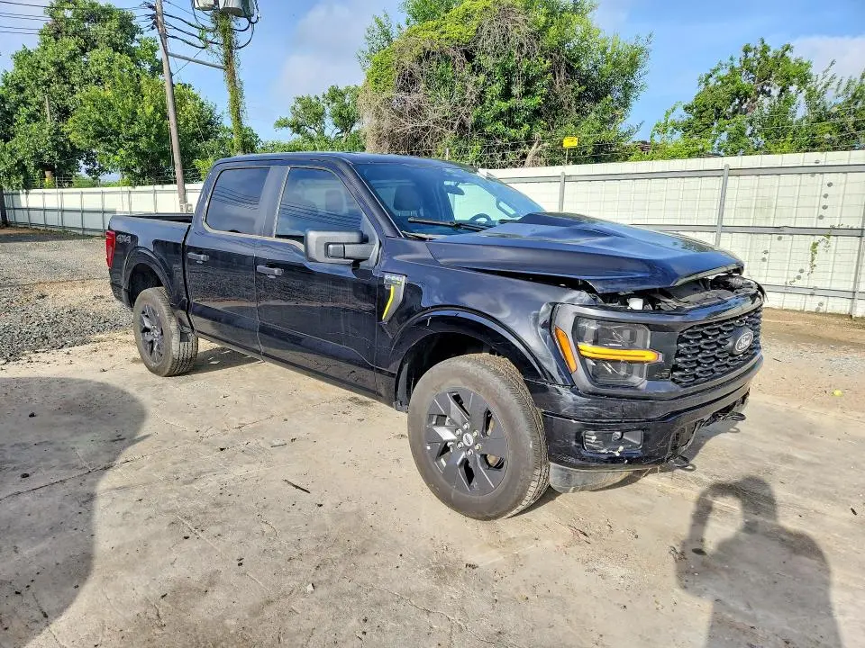 2025 FORD F150 STX  