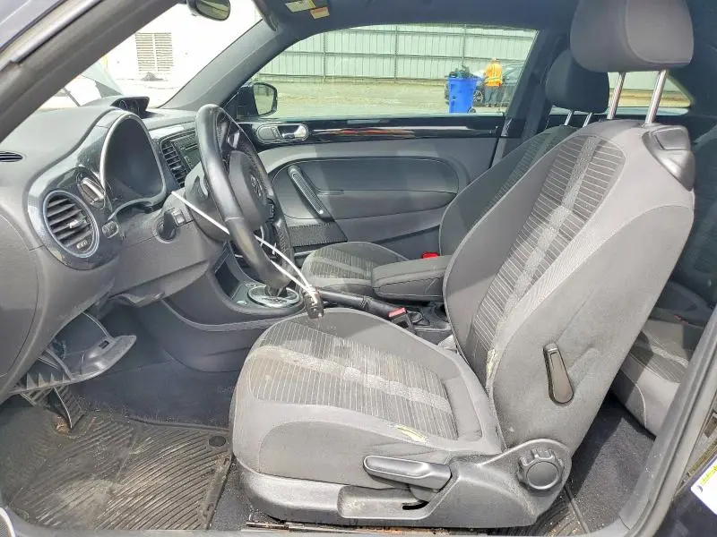 2014 VOLKSWAGEN BEETLE TURBO  