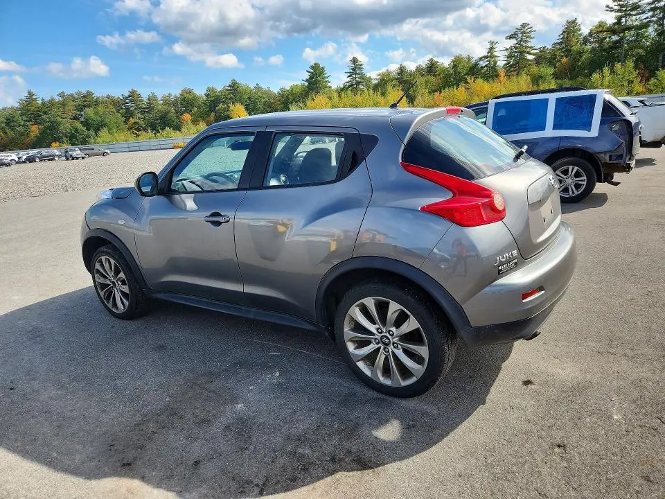 2013 NISSAN JUKE S  