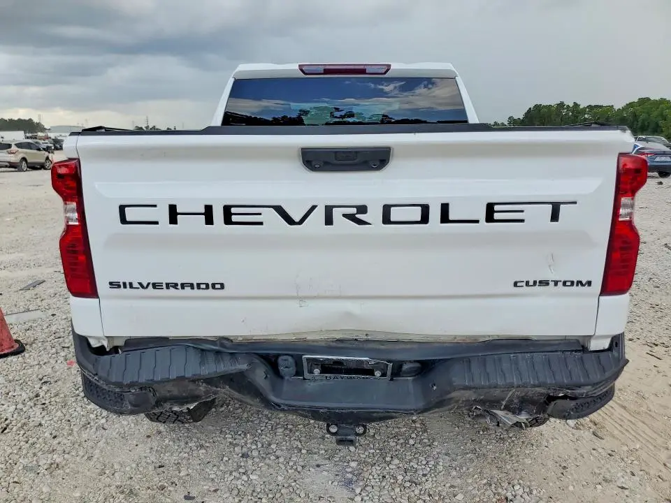 2024 CHEVROLET SILVERADO K1500 TRAIL BOSS CUSTOM  