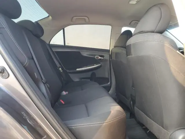 2013 TOYOTA COROLLA BASE  