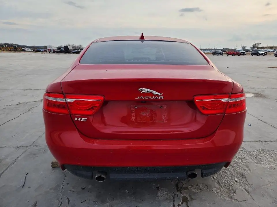 2018 JAGUAR XE PRESTIGE 2WD 25T 4C 4D SEDAN