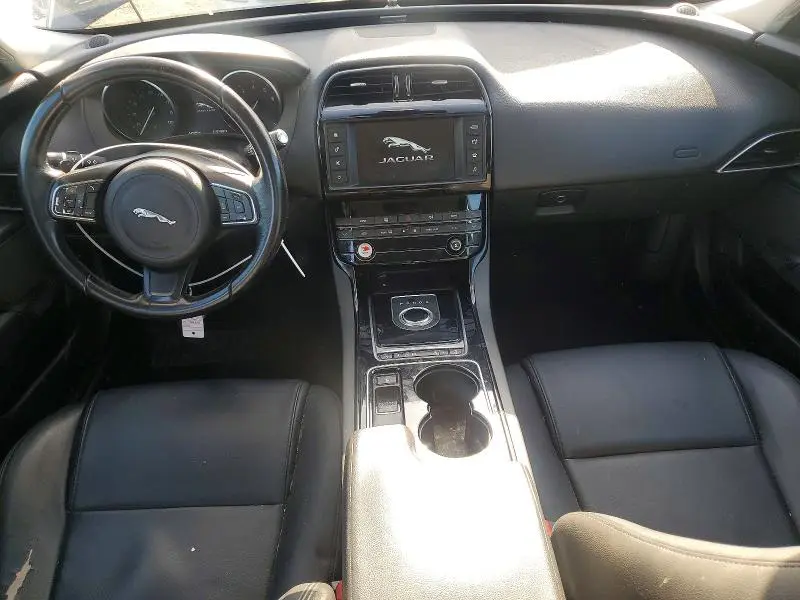 2017 JAGUAR XE   