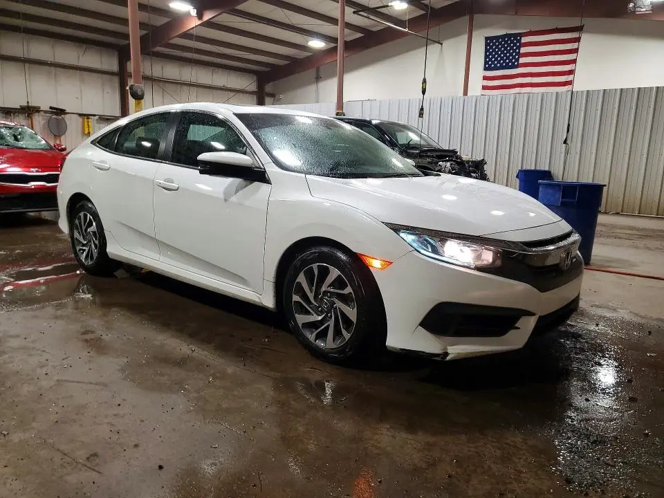 2018 HONDA CIVIC EX  
