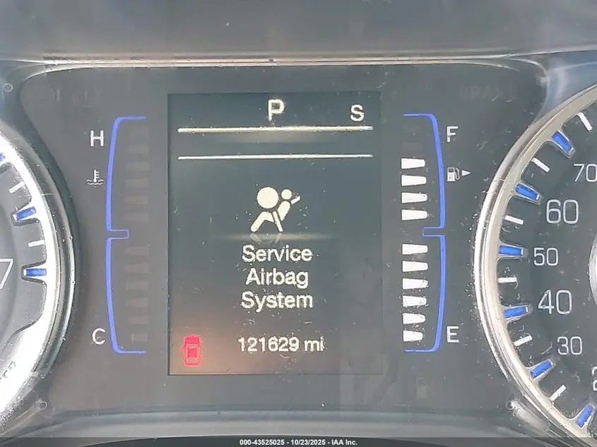 2016 CHRYSLER 200 LIMITED