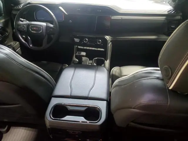2024 GMC SIERRA K1500 AT4X  