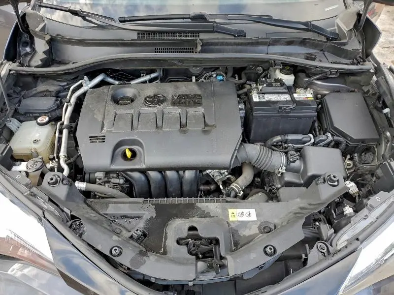 2021 TOYOTA C-HR XLE  