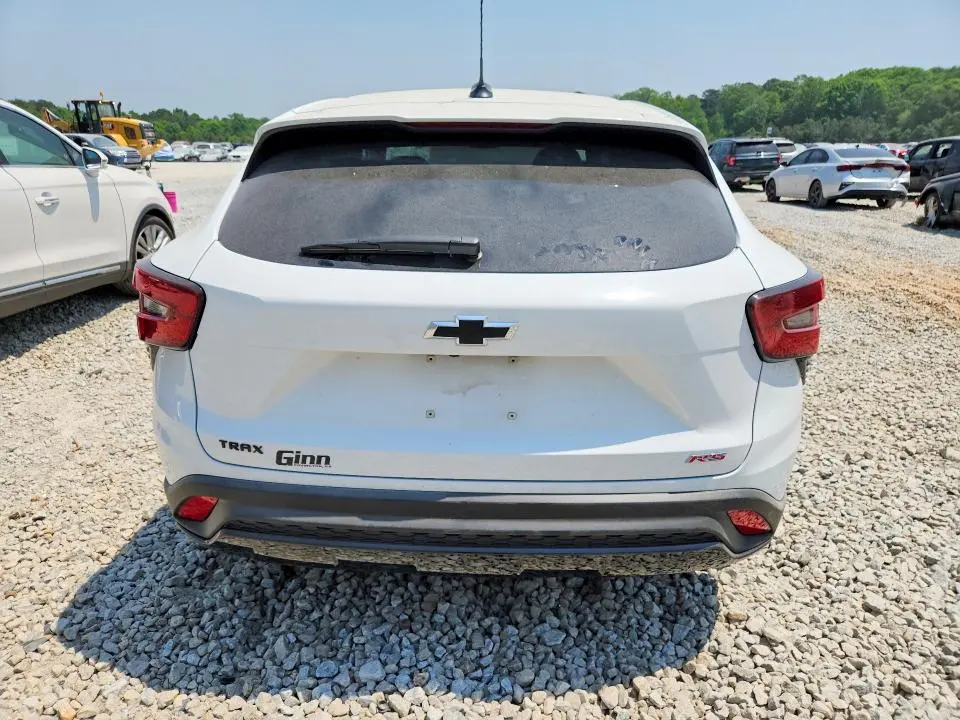 2024 CHEVROLET TRAX 1RS  