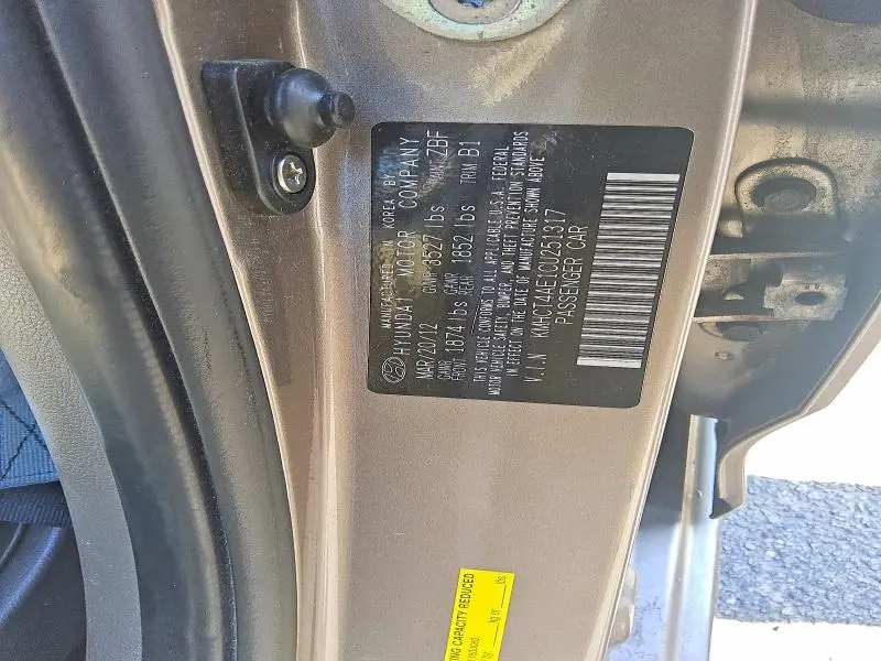 2012 HYUNDAI ACCENT GLS  