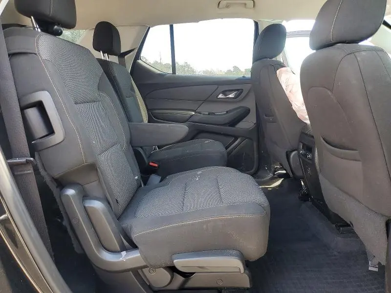 2019 CHEVROLET TRAVERSE LT  