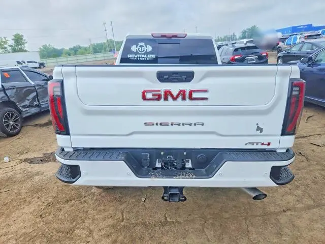 2026 GMC SIERRA K2500 AT4  