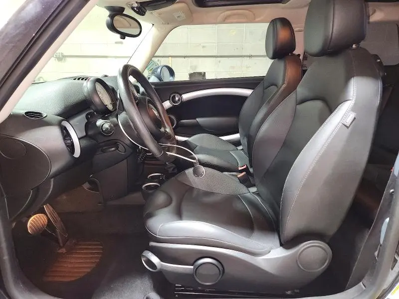 2012 MINI COOPER S  