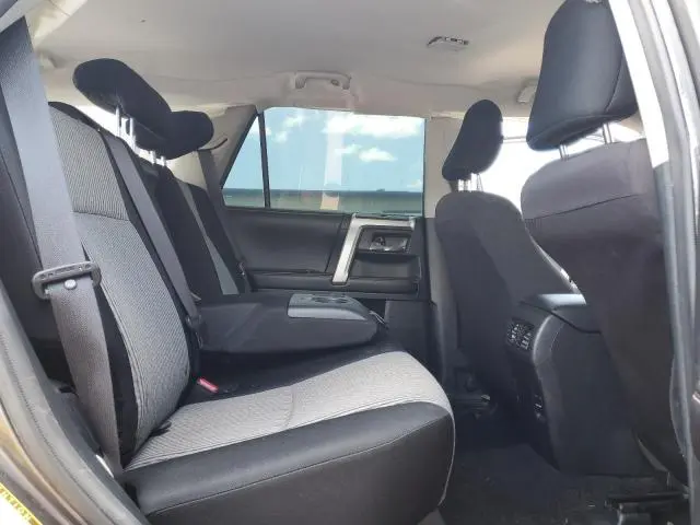 2016 TOYOTA 4RUNNER SR5  
