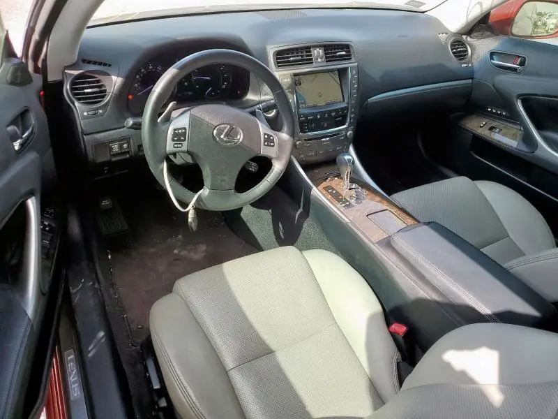 2011 LEXUS IS 250  