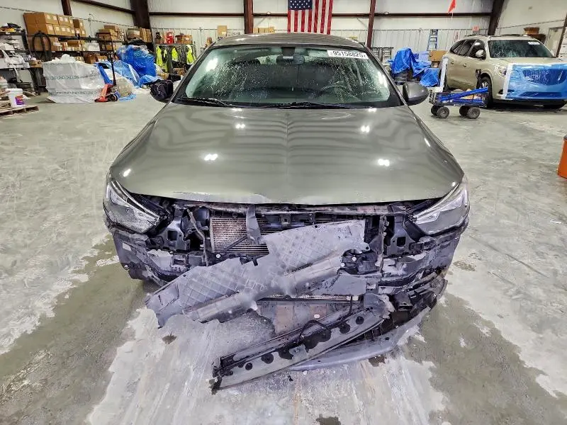 2018 BUICK REGAL ESSENCE  