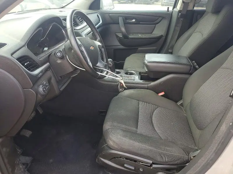 2016 CHEVROLET TRAVERSE LT  