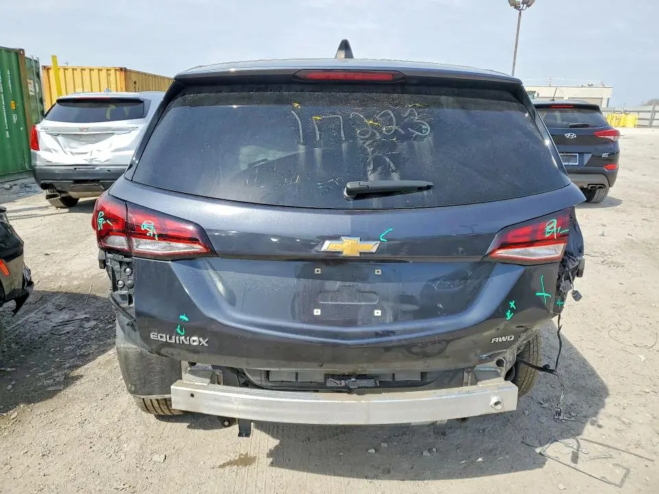 2022 CHEVROLET EQUINOX LT  
