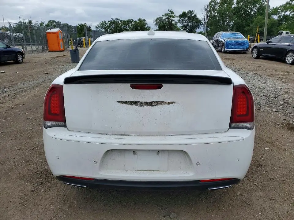2015 CHRYSLER 300 S  