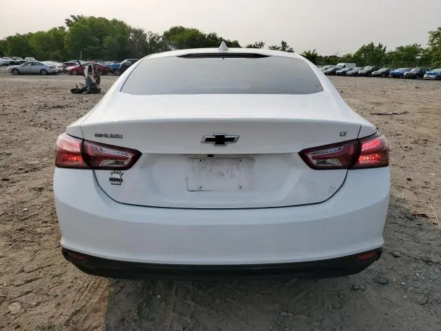 2022 CHEVROLET MALIBU LT  