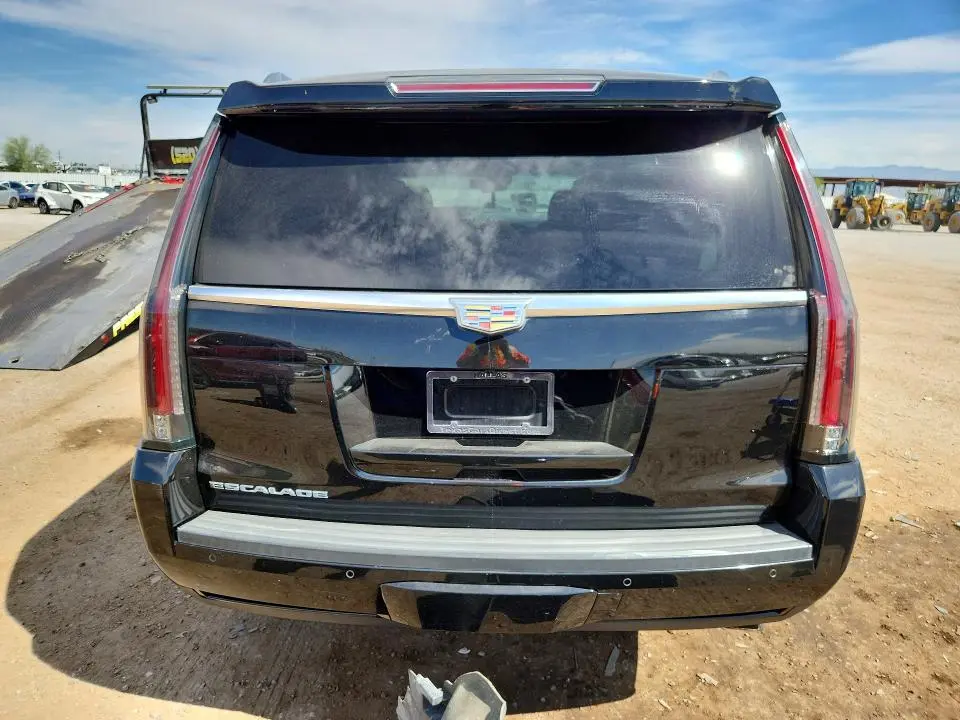 2016 CADILLAC ESCALADE PREMIUM  