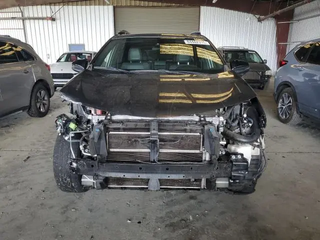 2017 TOYOTA RAV4 HV SE  