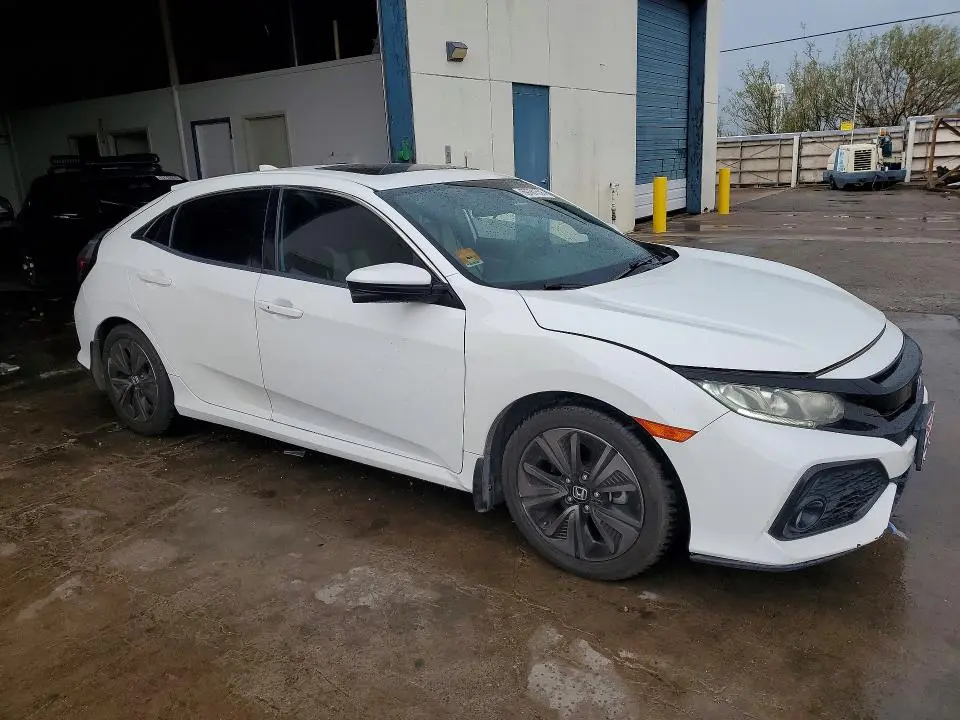 2017 HONDA CIVIC EX  