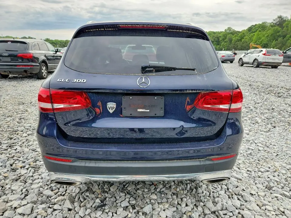 2017 MERCEDES-BENZ GLC 300  