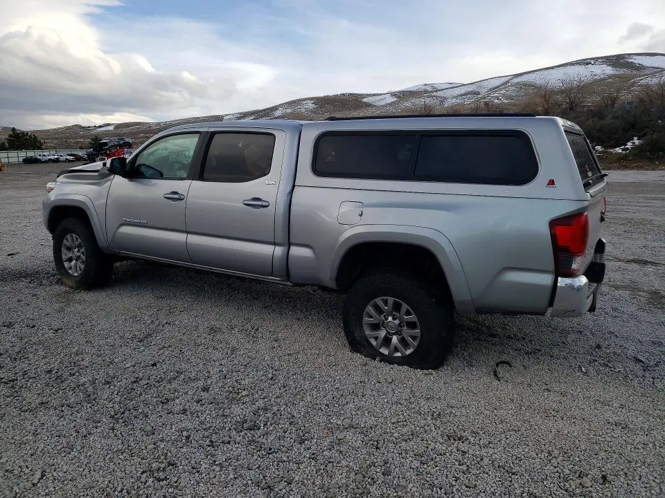 2018 TOYOTA TACOMA SR5 V6  