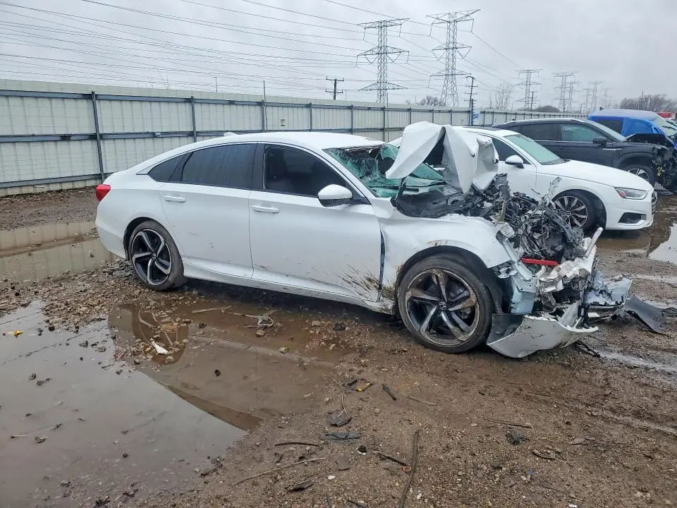 2020 HONDA ACCORD SPORT  