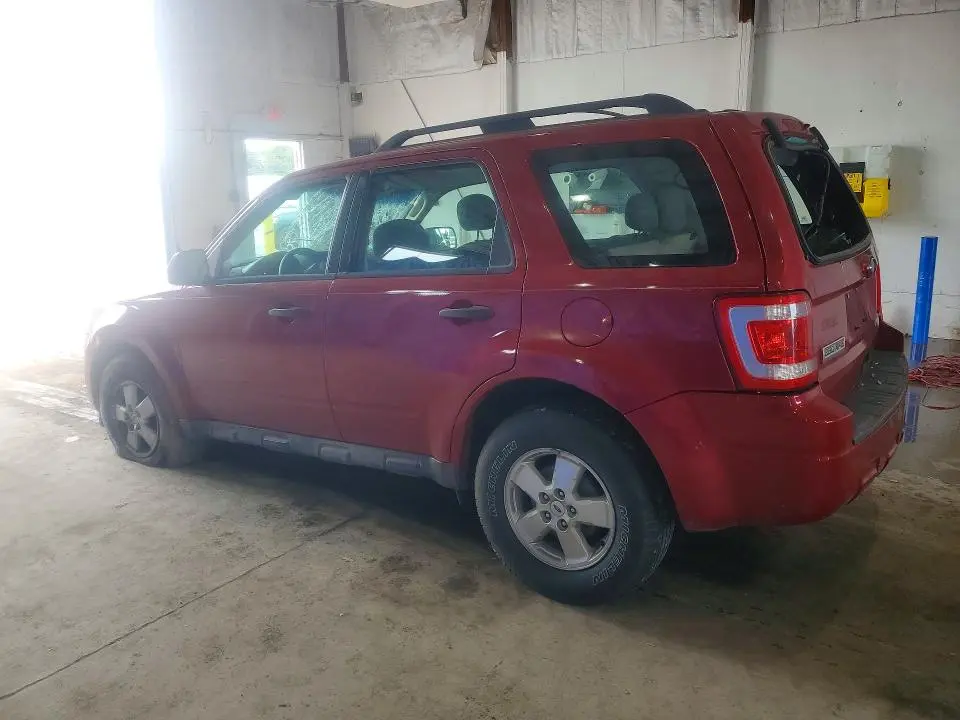 2010 FORD ESCAPE XLS  