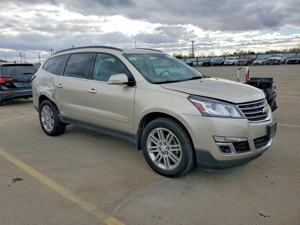 2014 CHEVROLET TRAVERSE LT  