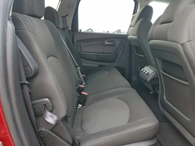 2012 CHEVROLET TRAVERSE LT  