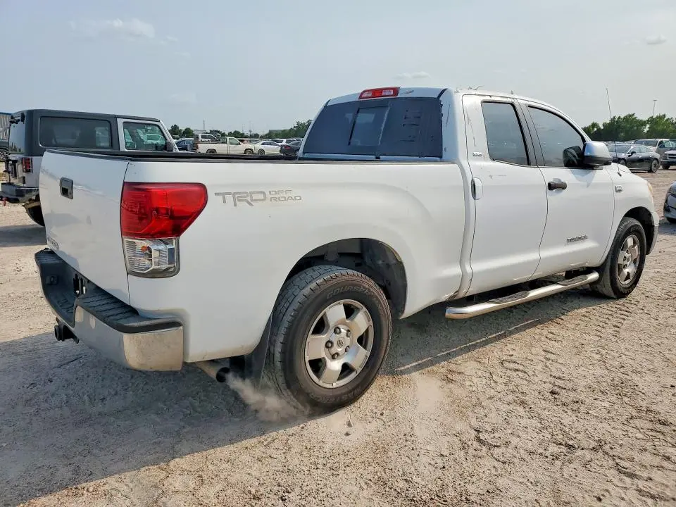2011 TOYOTA TUNDRA DOUBLE CAB SR5  