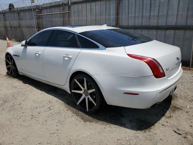 2013 JAGUAR XJ   