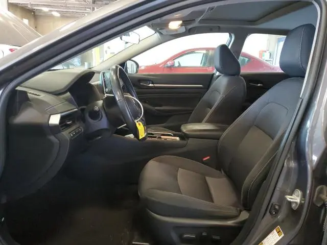 2022 NISSAN ALTIMA SV  