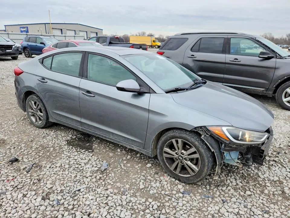 2018 HYUNDAI ELANTRA SEL  