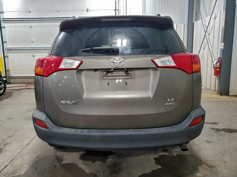 2013 TOYOTA RAV4 LE  