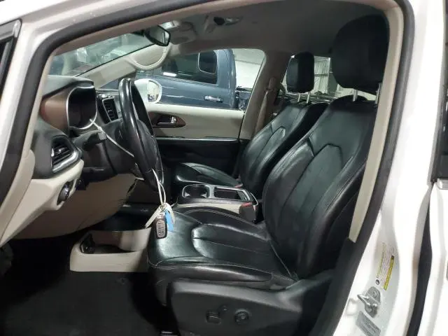 2017 CHRYSLER PACIFICA TOURING L PLUS  