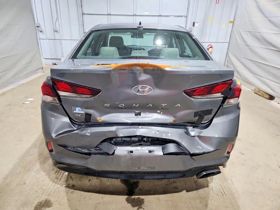 2018 HYUNDAI SONATA SE  