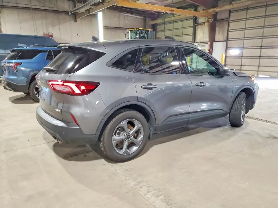 2025 FORD ESCAPE ST LINE  