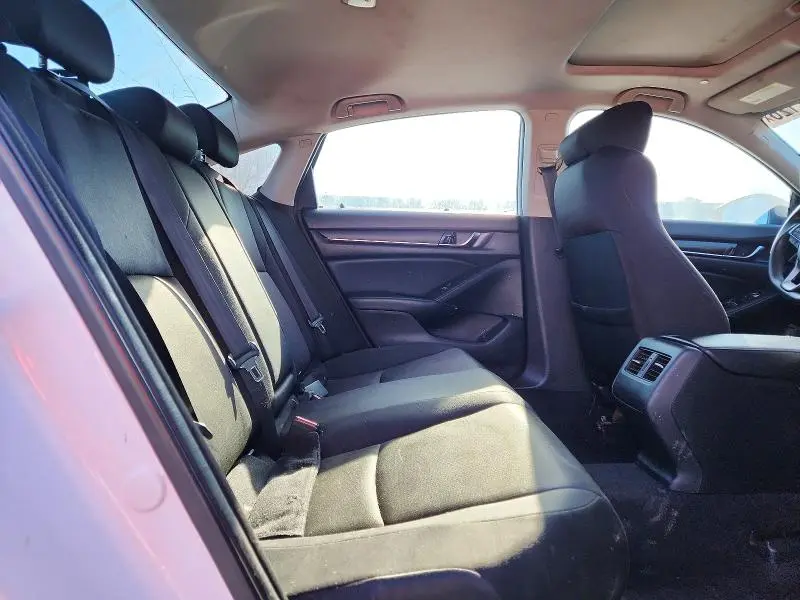 2018 HONDA ACCORD EX  