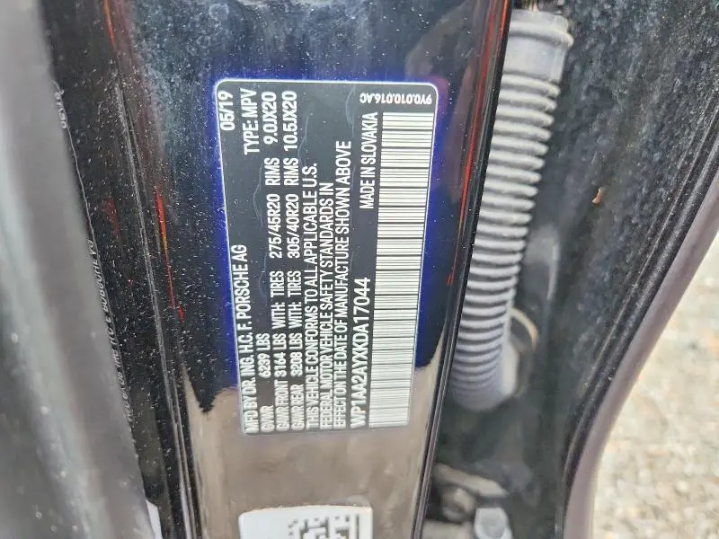 2019 PORSCHE CAYENNE   