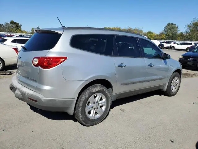 2011 CHEVROLET TRAVERSE LS  