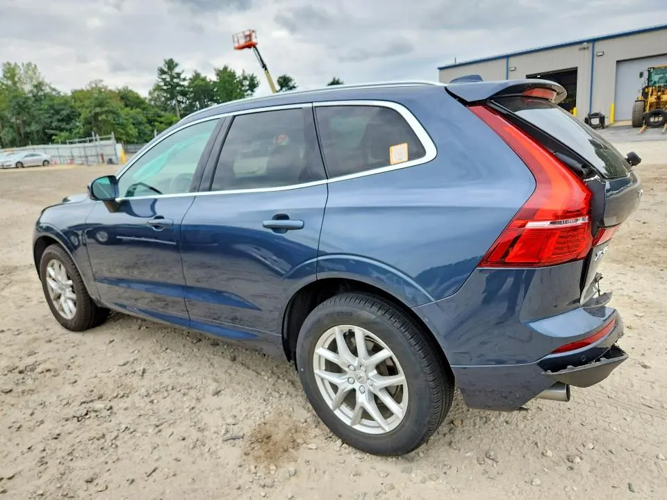 2020 VOLVO XC60 T5 MOMENTUM  