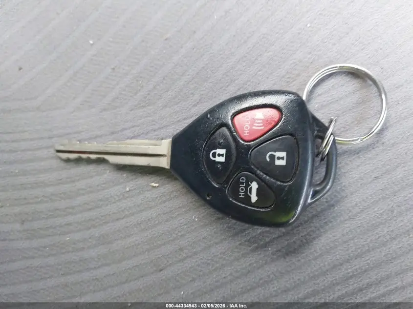 2012 TOYOTA COROLLA LE