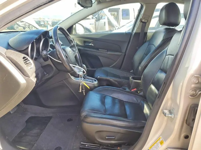 2012 CHEVROLET CRUZE LT  